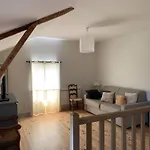 Renove Campagne Chic, 6 Pour 13 Pers., Jardin, Terrasse, Haute-loire - Fr-1-582-527 *