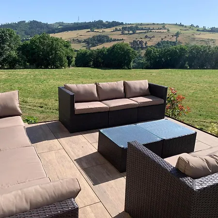 Renove Campagne Chic, 6 Pour 13 Pers., Jardin, Terrasse, Haute-loire - Fr-1-582-527 Farge