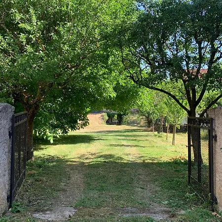 Holiday home Renove Campagne Chic, 6 Pour 13 Pers., Jardin, Terrasse, Haute-loire - Fr-1-582-527