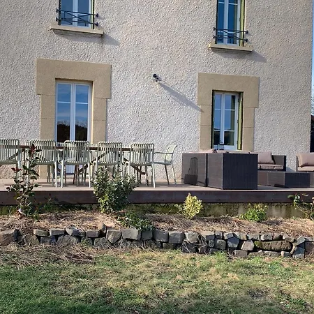 Renove Campagne Chic, 6 Pour 13 Pers., Jardin, Terrasse, Haute-loire - Fr-1-582-527 Holiday home *